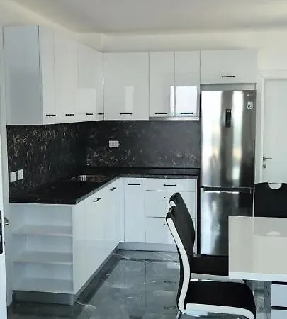 Diamond Luxus 28 شقة