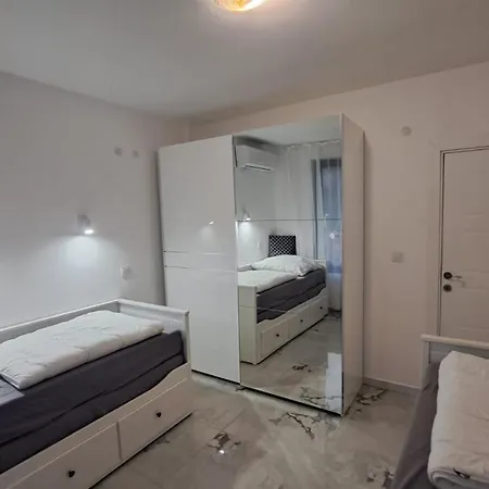 Diamond Luxus 28 * Obzor