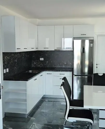 Diamond Luxus 28 公寓