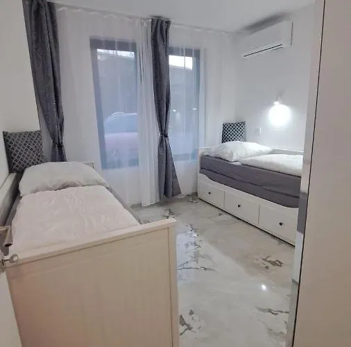 Diamond Luxus 28 公寓